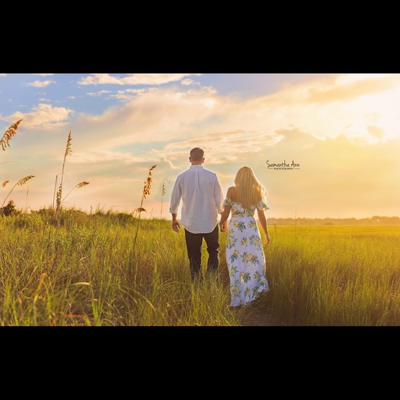 Dress - Picture 2 of 3